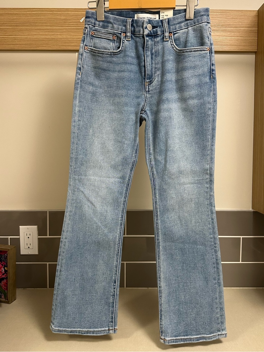 Denim Forum The 90’s Lexi Lo-Rise Bootcut Jeans (NWT)